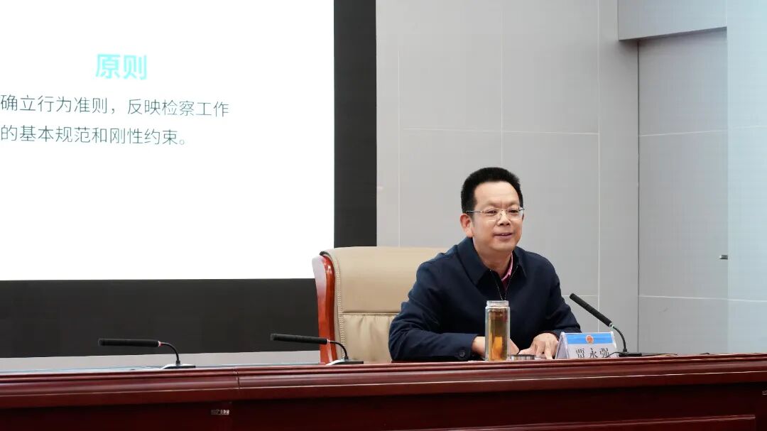 �쵼��̨�ڿΣ��á�������֡�����������������